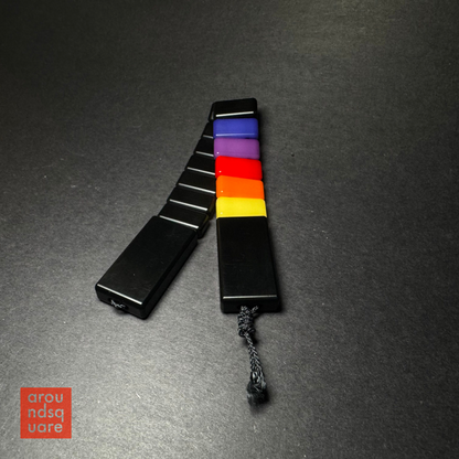 Podushka Chetki - Delrin Editions