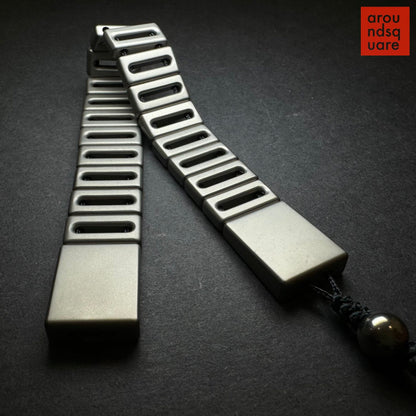 Remeshok Chetki- Titanium Editions