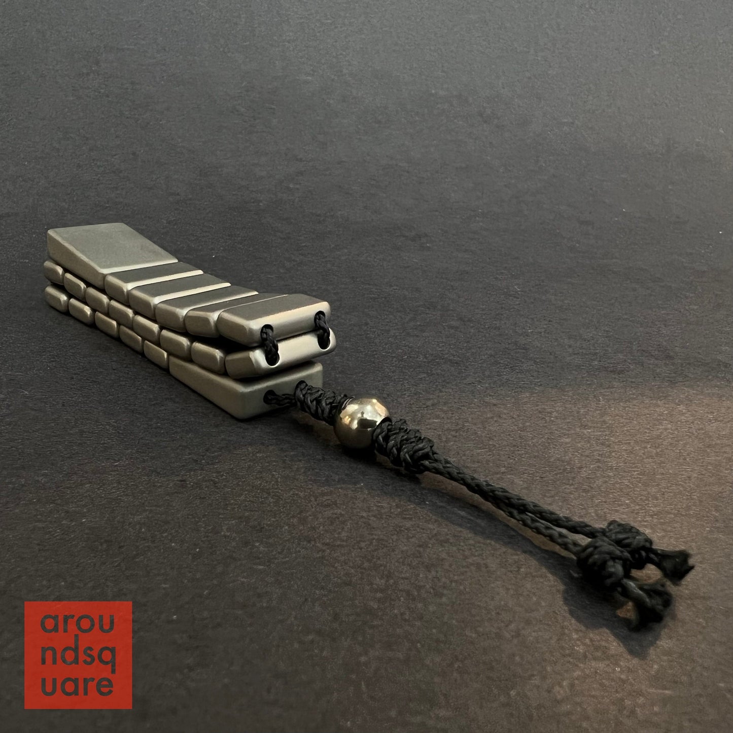 Remeshok Chetki- Titanium Editions