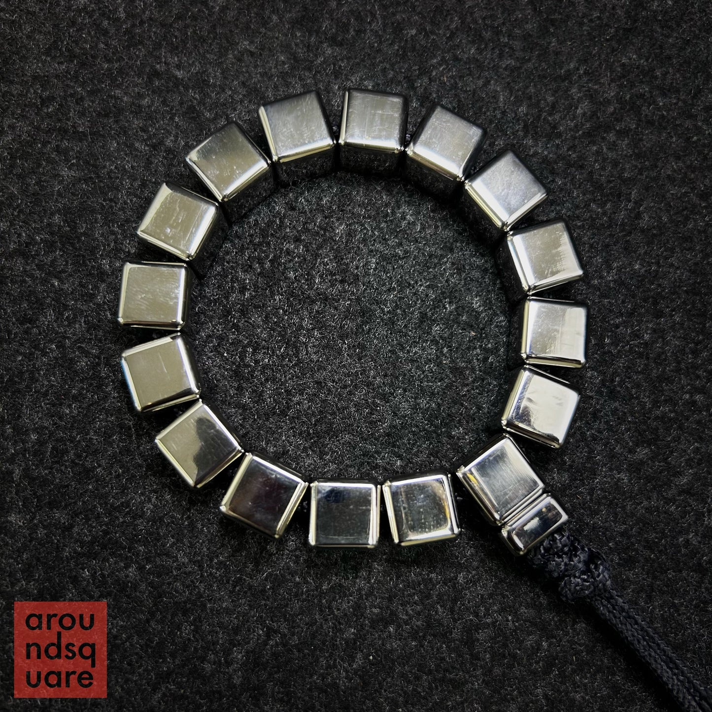 Cube Mala - Titanium Edition